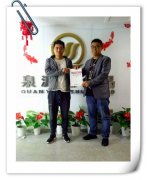 加盟張成榮電烤雞架，凝結(jié)起一個家庭的力量！